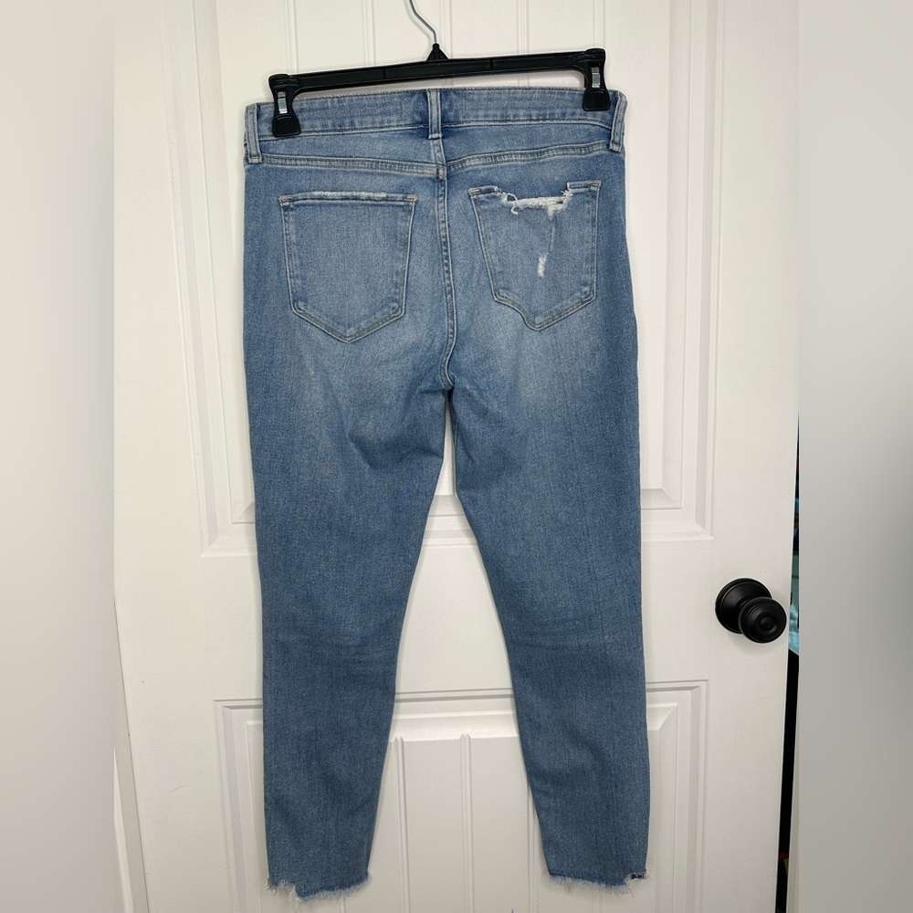 Abercrombie & Fitch Distressed Women's Jeans - EUC - Picture 2 of 4